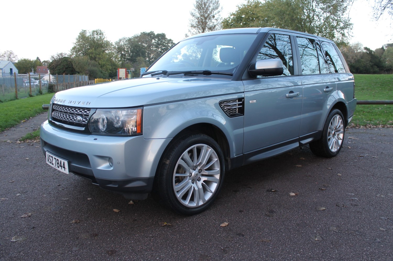 Land Rover Range Rover Sport Listing Image