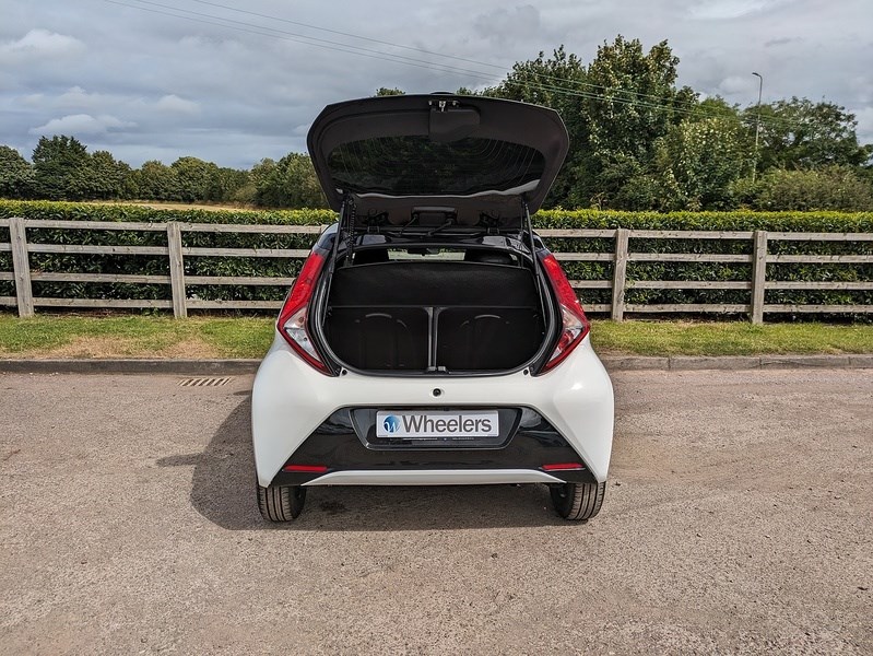 Toyota AYGO Listing Image