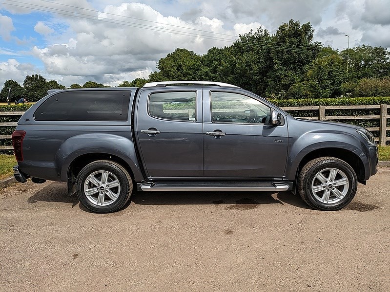 Isuzu D-Max Listing Image