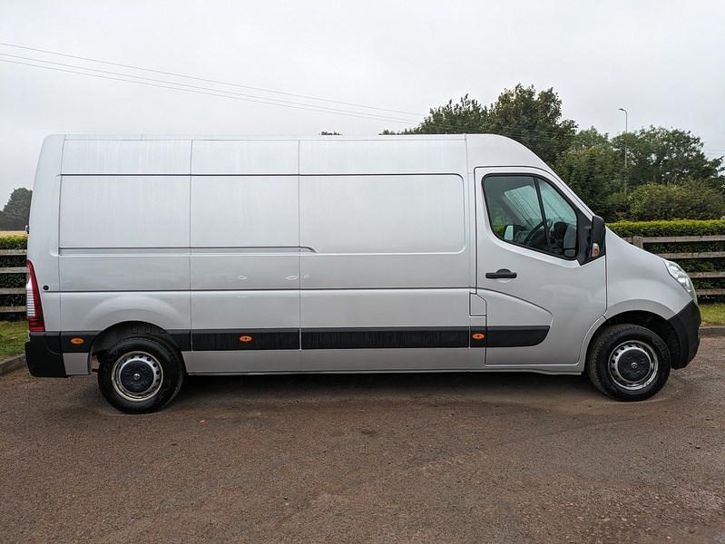 Vauxhall Movano Listing Image