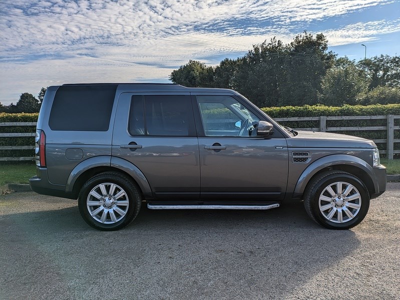 Land Rover Discovery 4 Listing Image