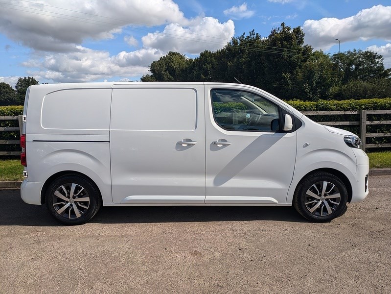 Toyota ProAce Listing Image