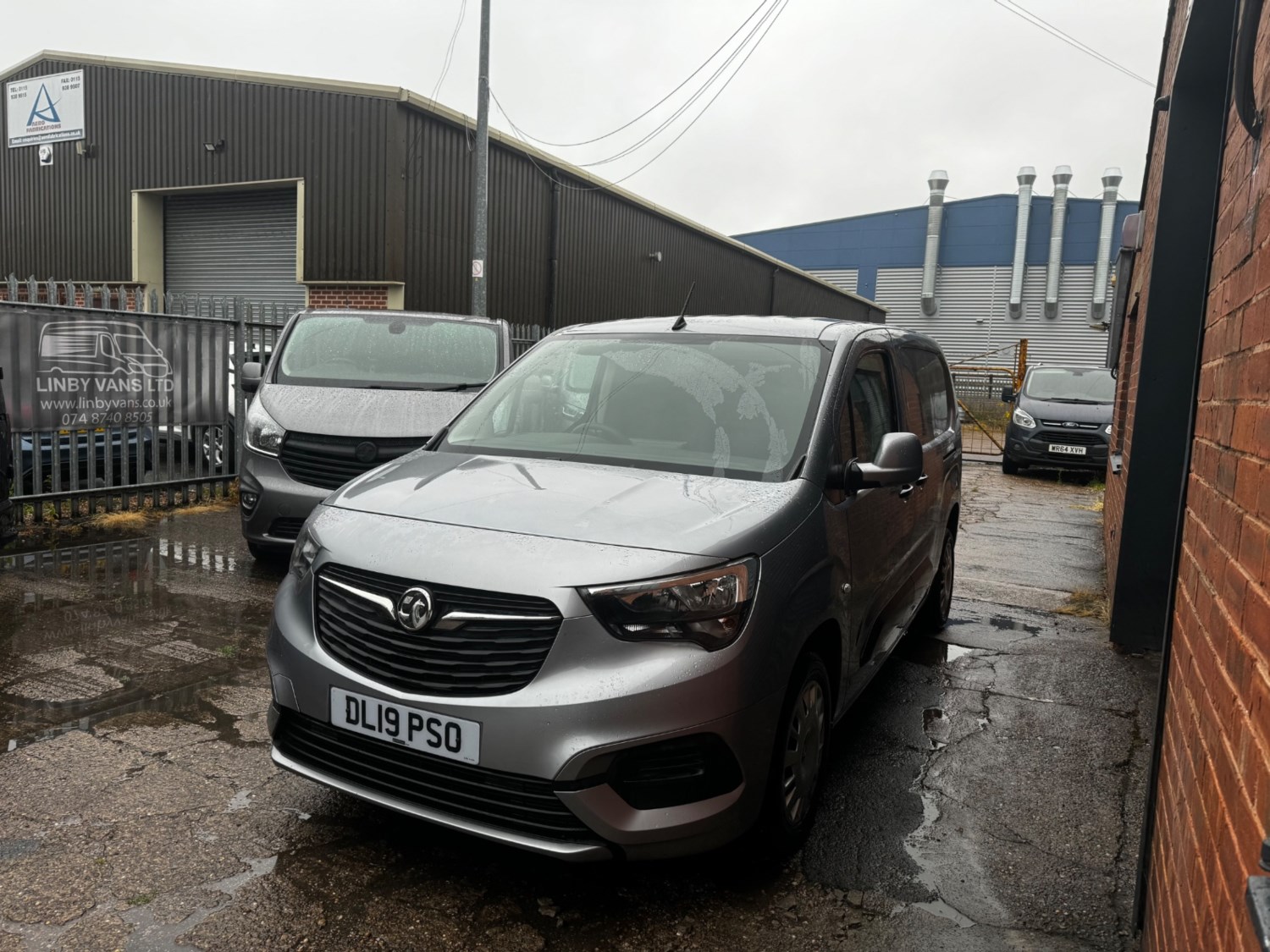 Vauxhall Combo Listing Image