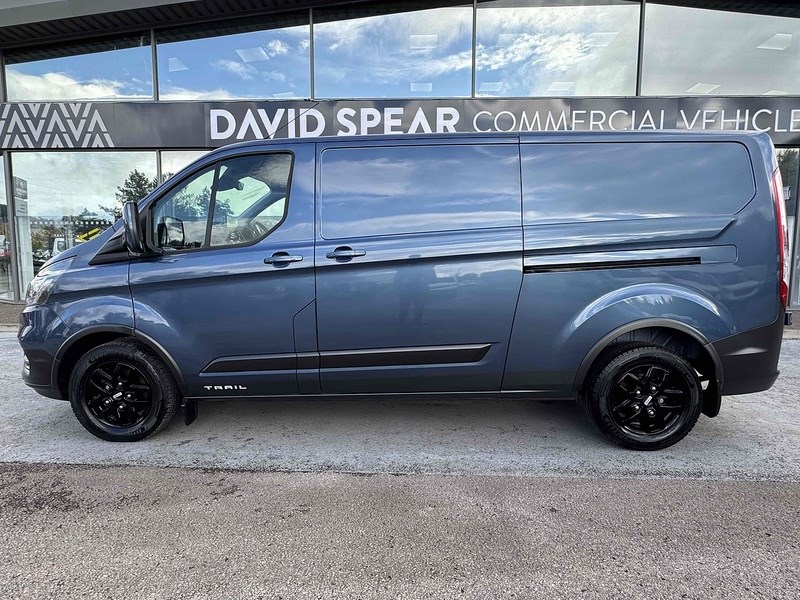 Ford Transit Custom Listing Image