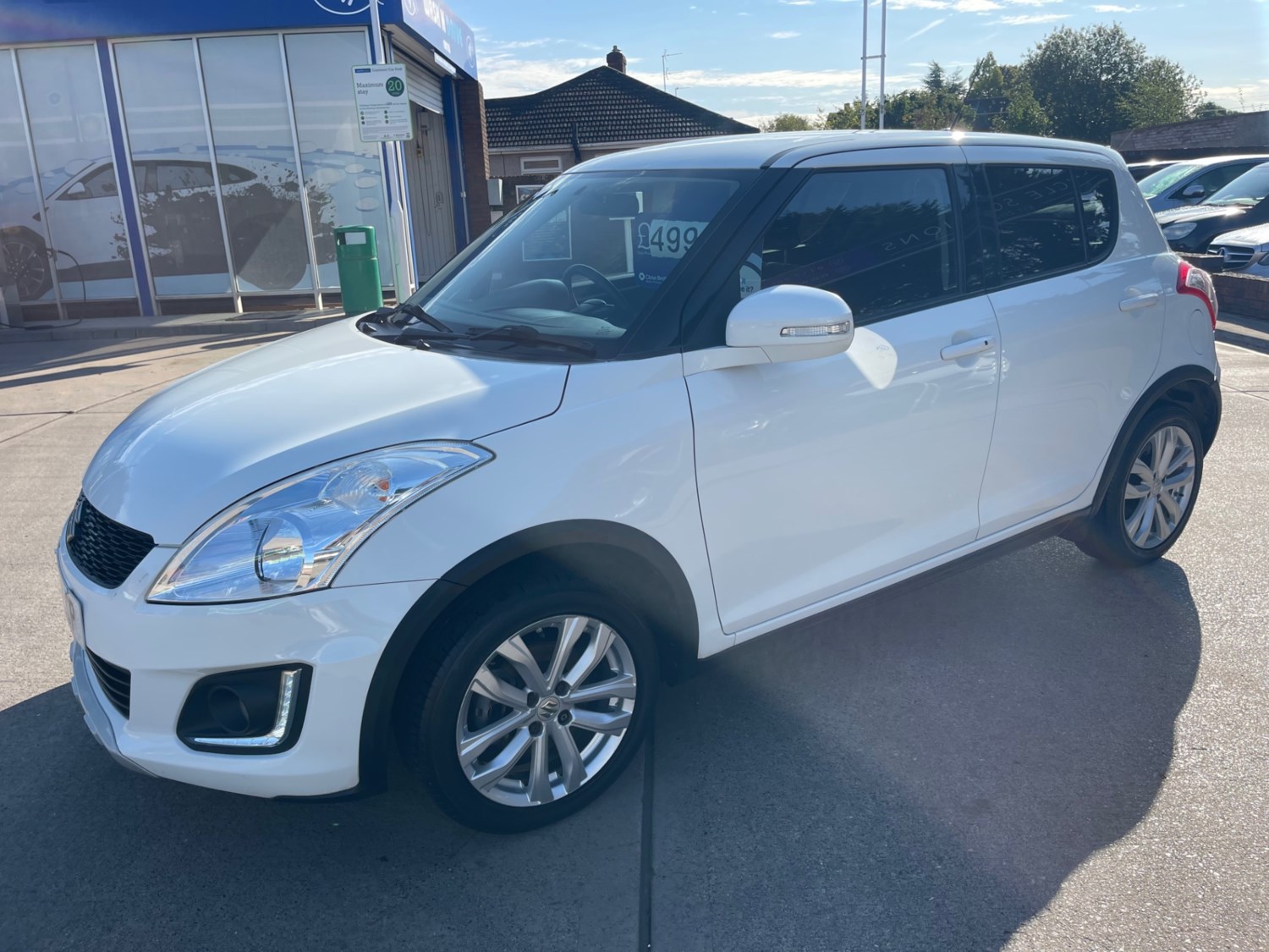 Suzuki Swift Listing Image