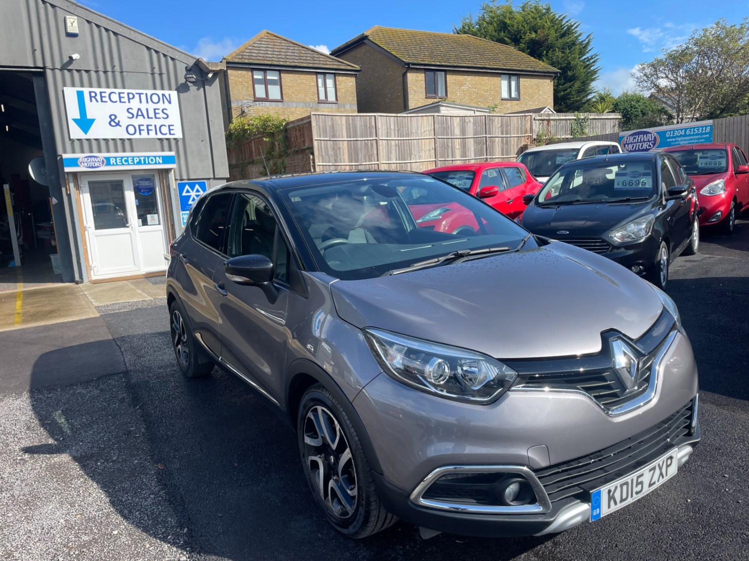 Renault Captur Listing Image