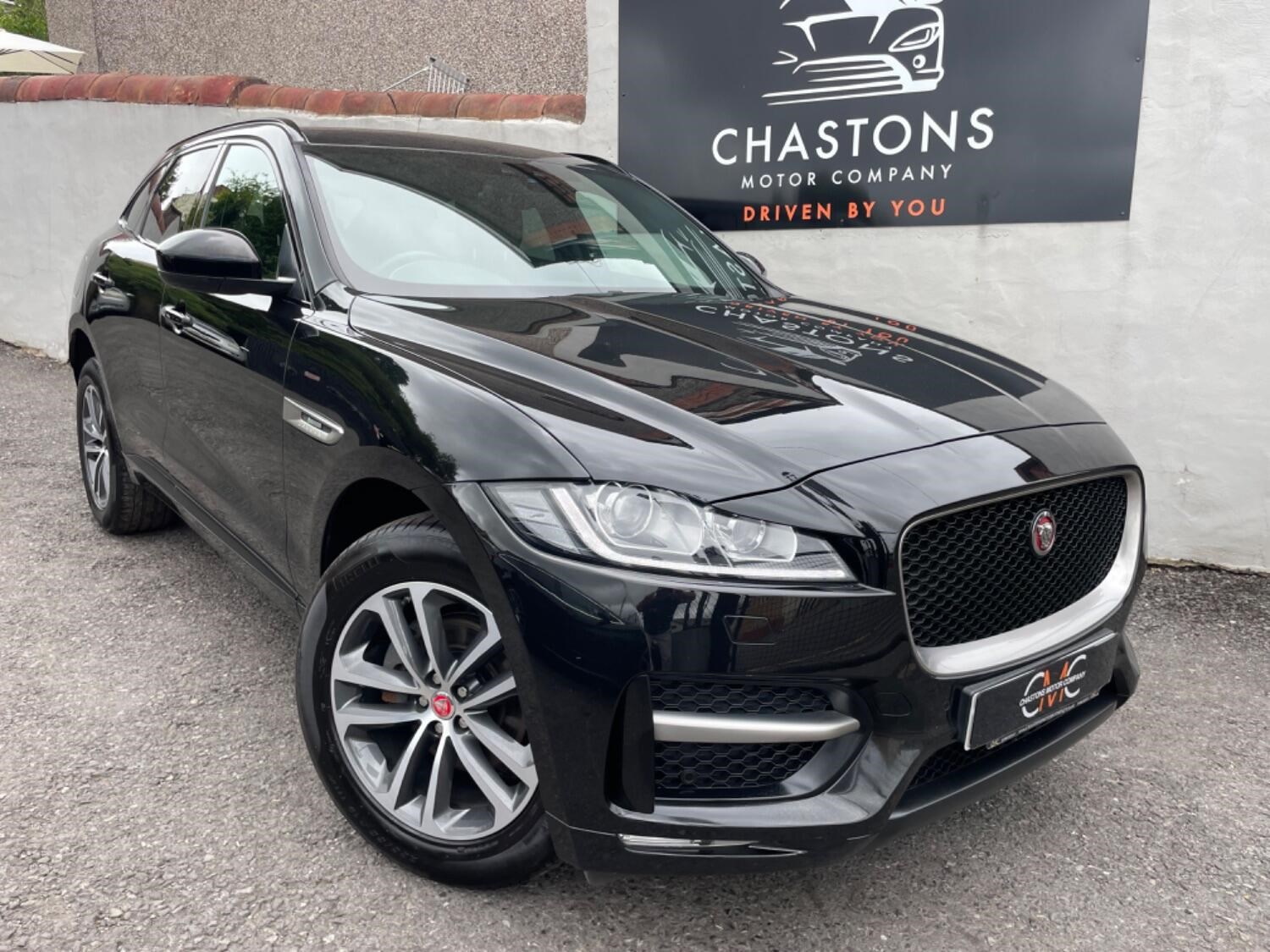 Jaguar F-PACE Listing Image