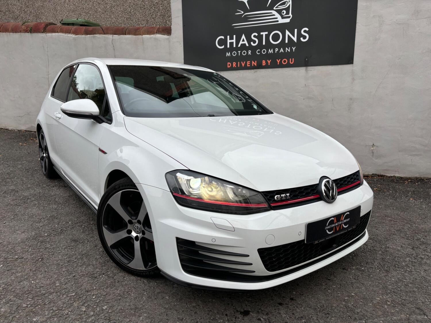 Volkswagen Golf Listing Image