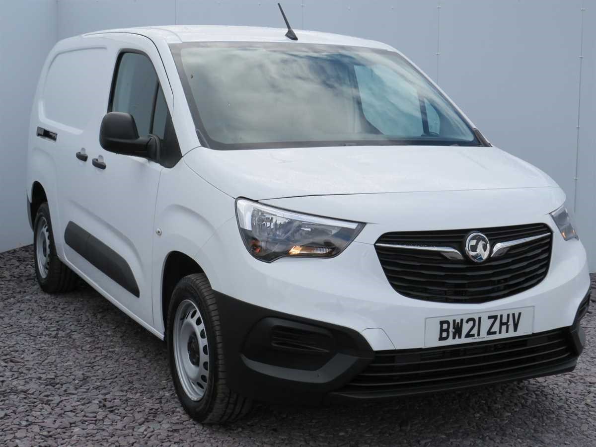 Vauxhall Combo Listing Image