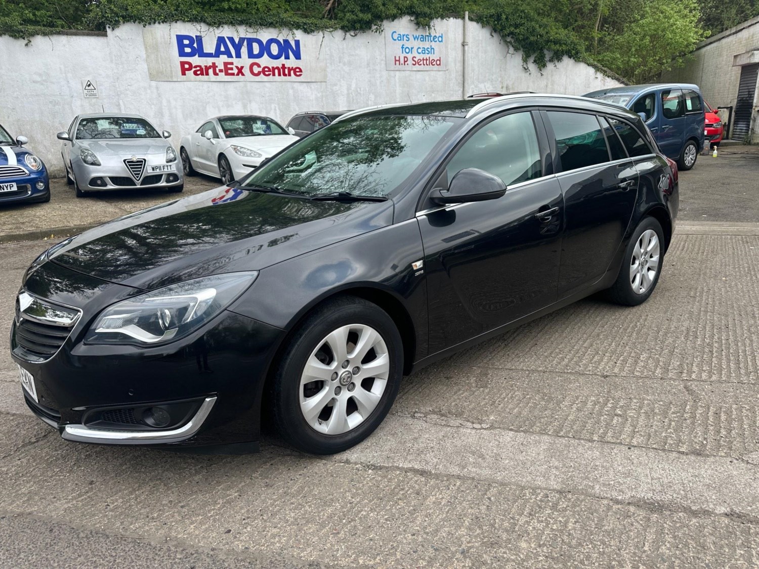 Vauxhall Insignia Listing Image