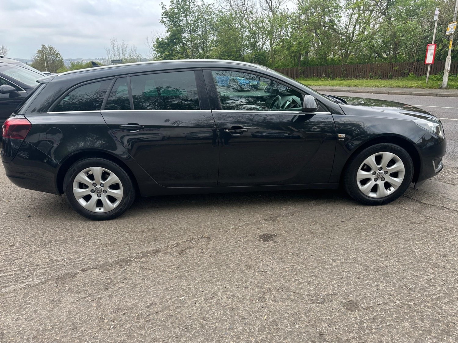 Vauxhall Insignia Listing Image