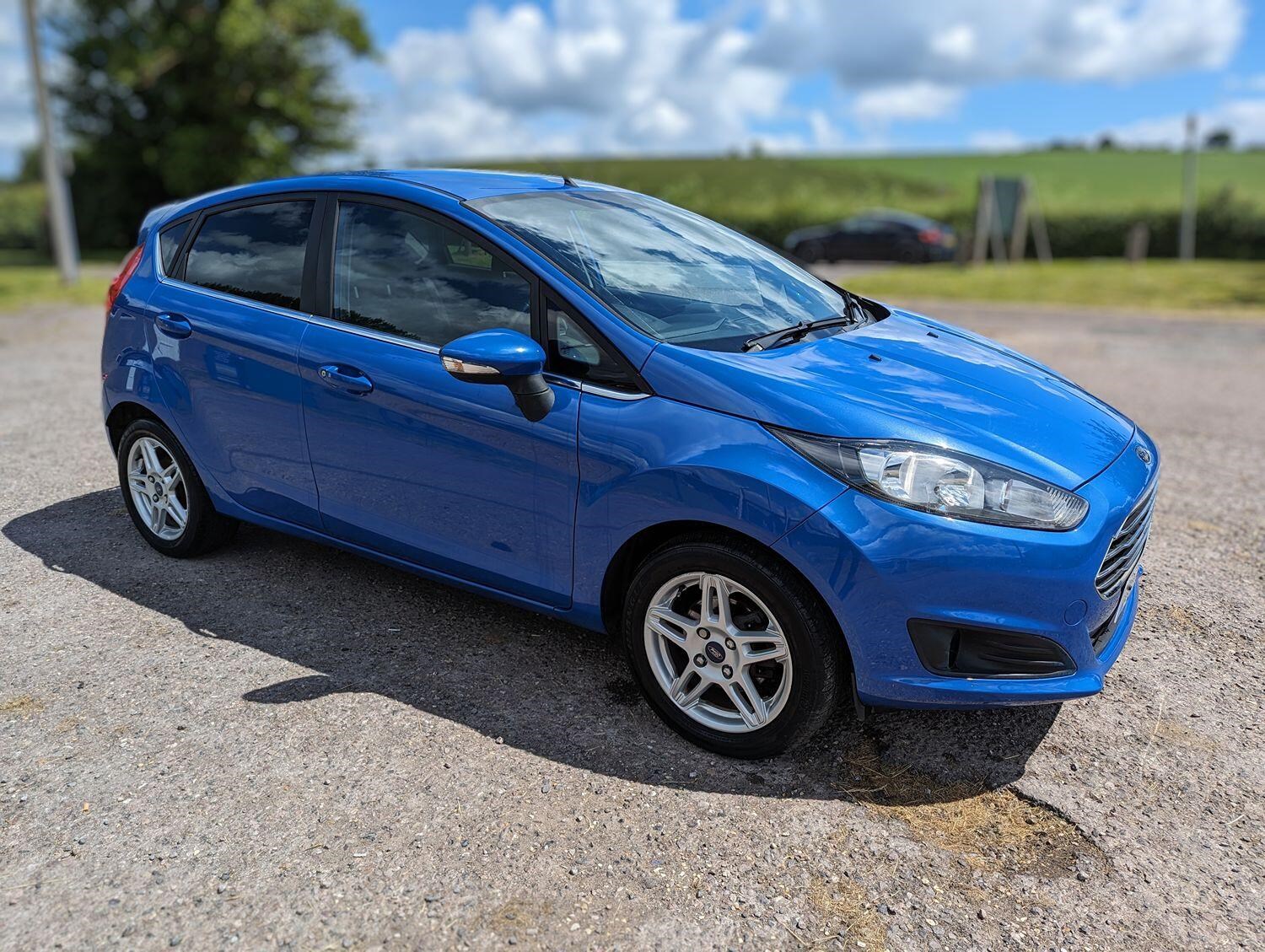 Ford Fiesta Listing Image