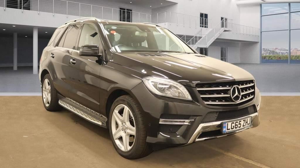 Mercedes-Benz M-Class Listing Image