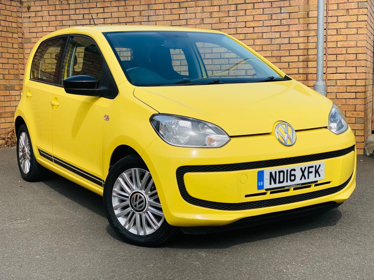 Volkswagen up! Listing Image