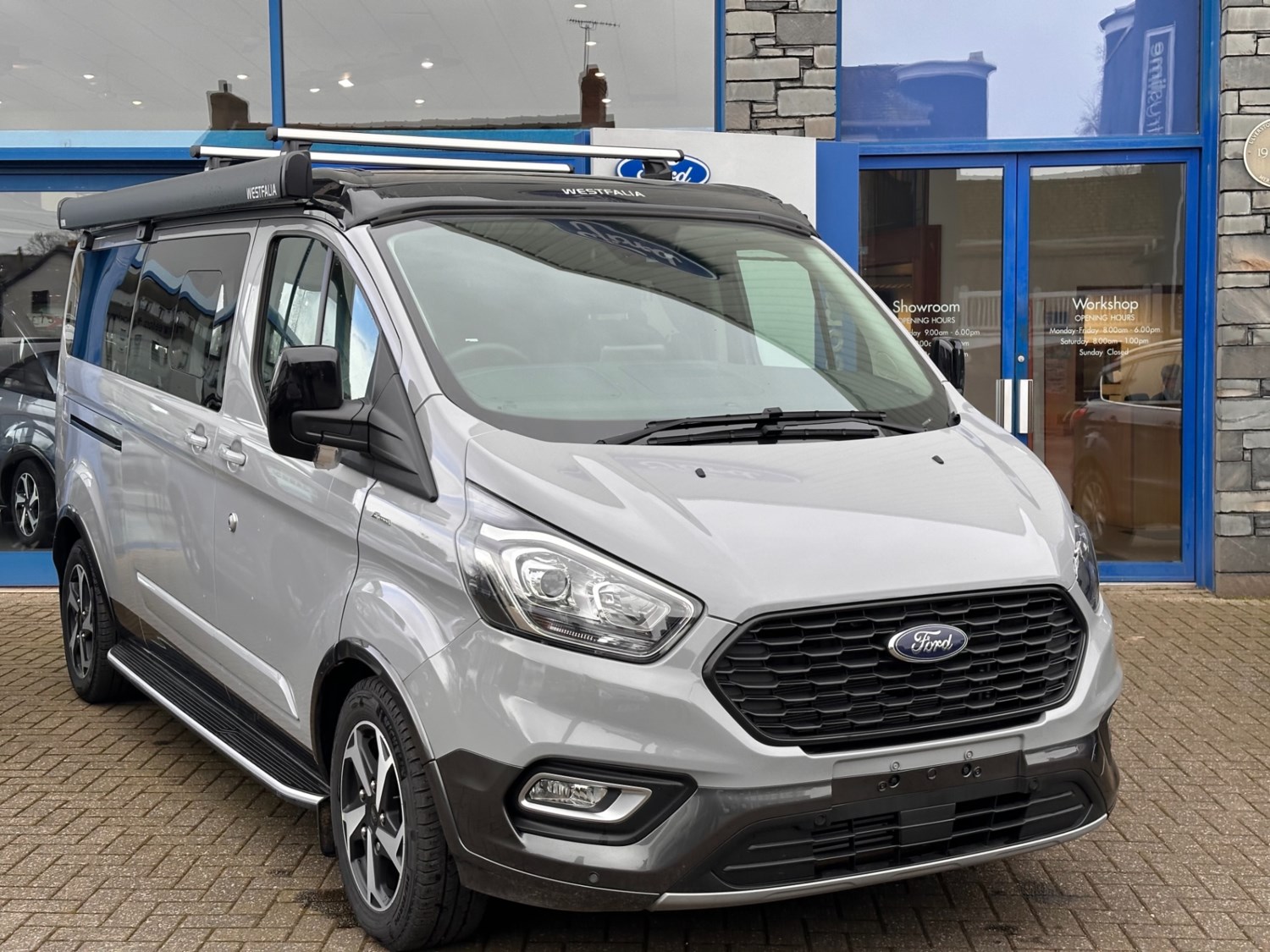 Ford Transit Custom Listing Image