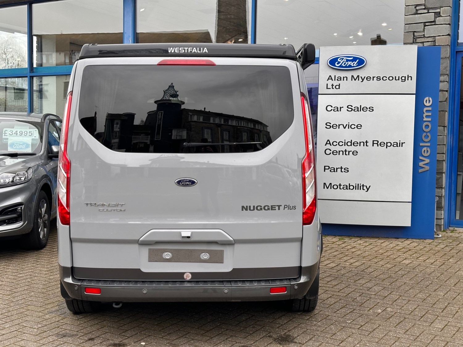 Ford Transit Custom Listing Image