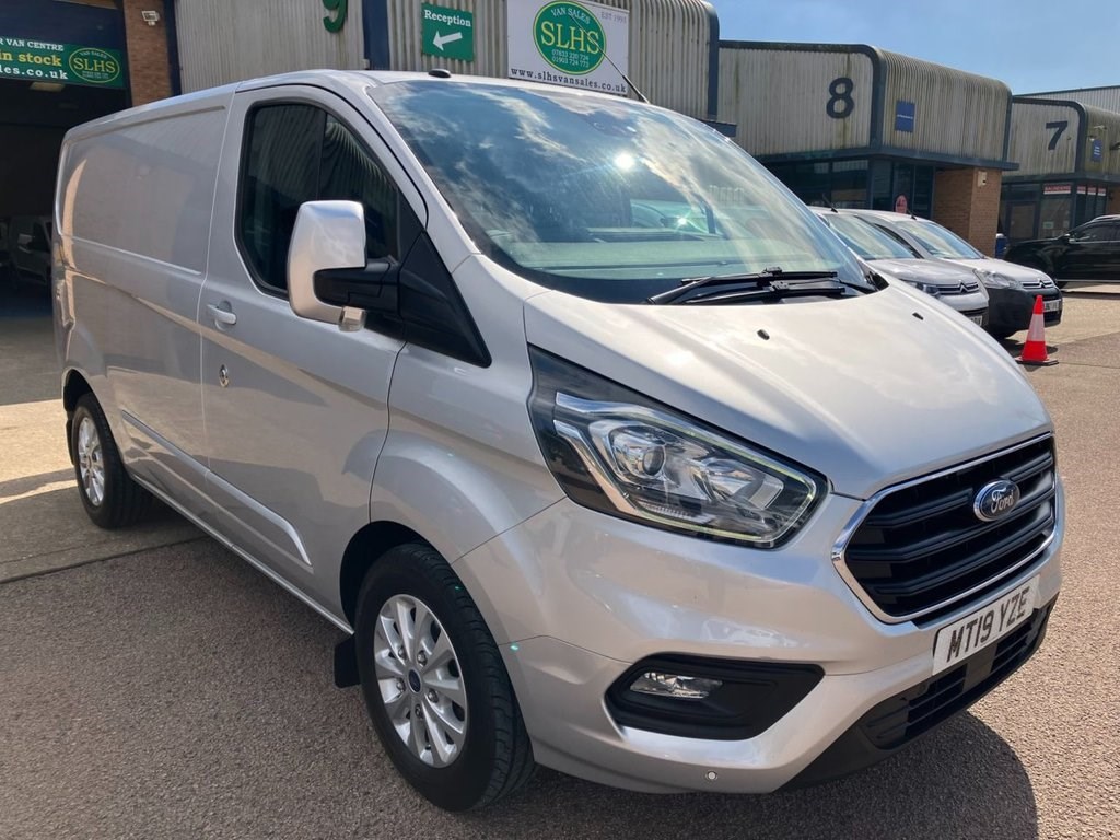 Ford Transit Custom Listing Image