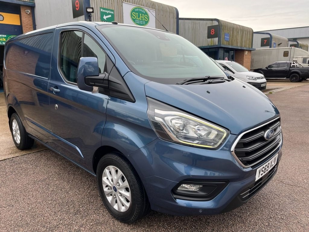 Ford Transit Custom Listing Image