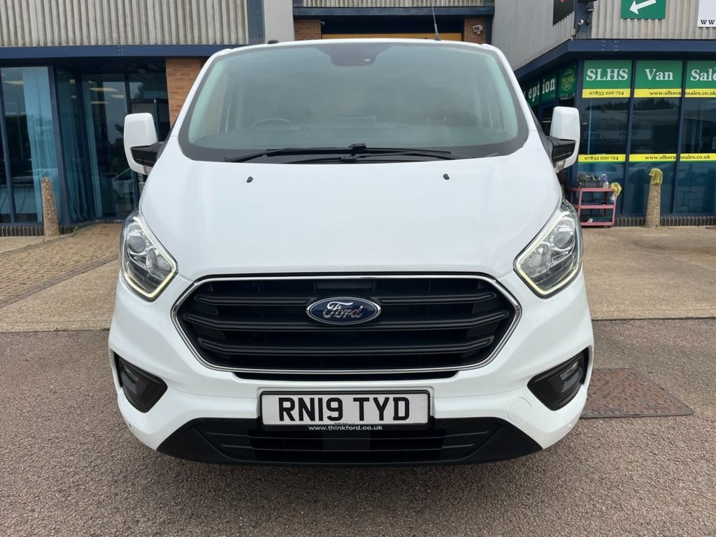 Ford Transit Custom Listing Image