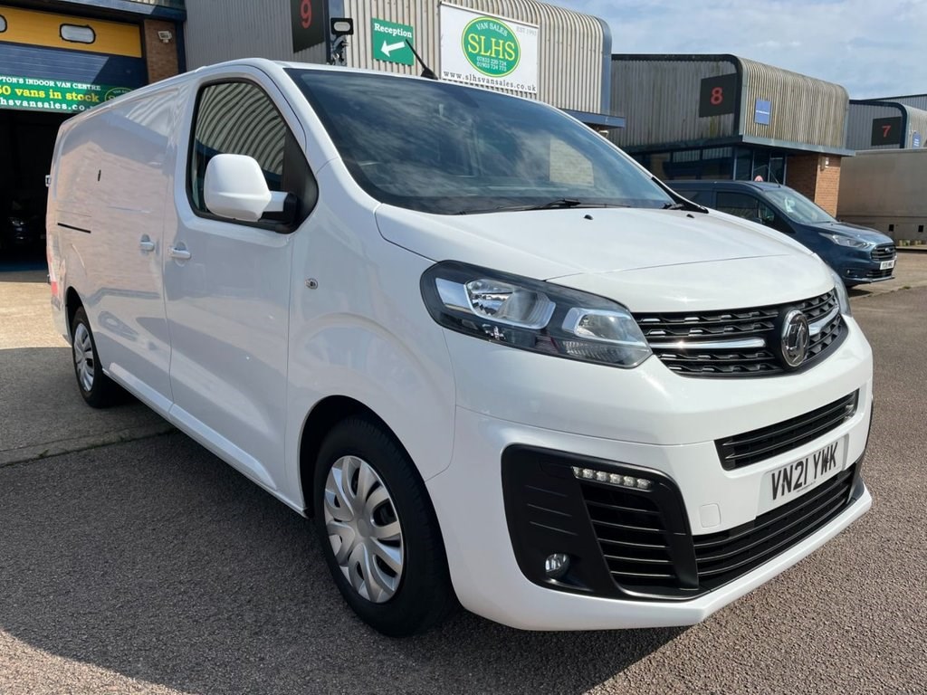 Vauxhall Vivaro Listing Image