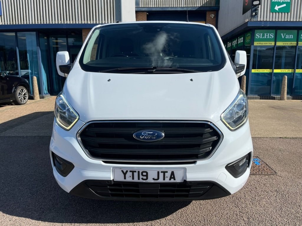 Ford Transit Custom Listing Image