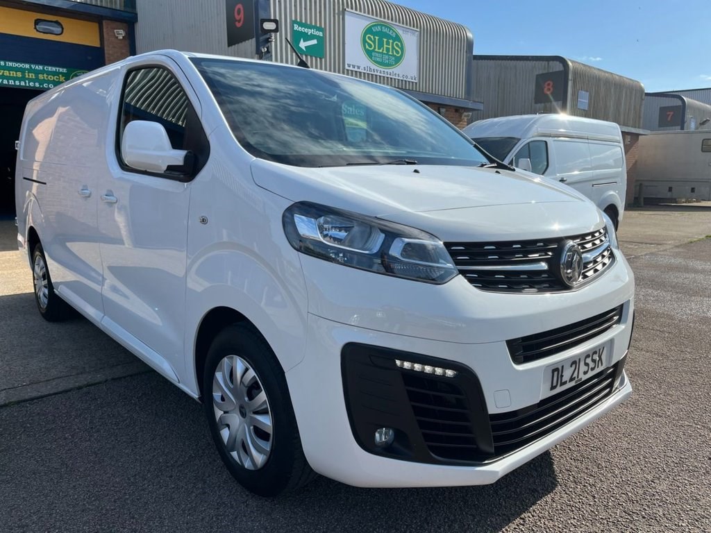 Vauxhall Vivaro Listing Image