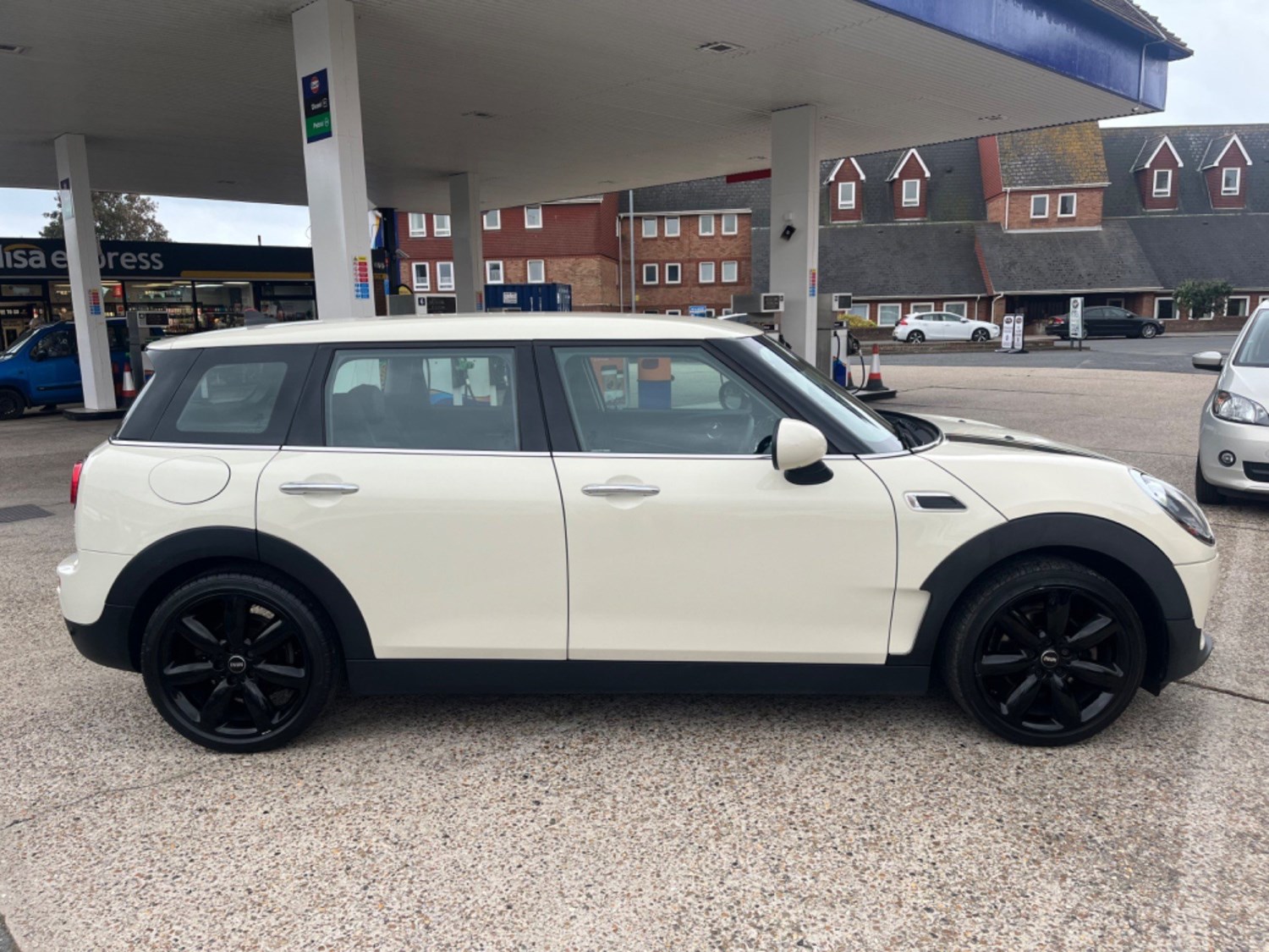 MINI Clubman Listing Image