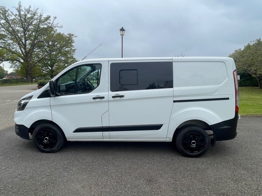 Ford Transit Custom Listing Image