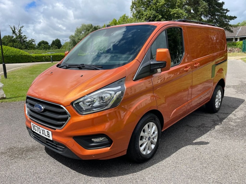 Ford Transit Custom Listing Image