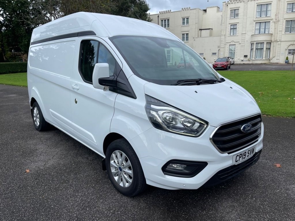 Ford Transit Custom Listing Image