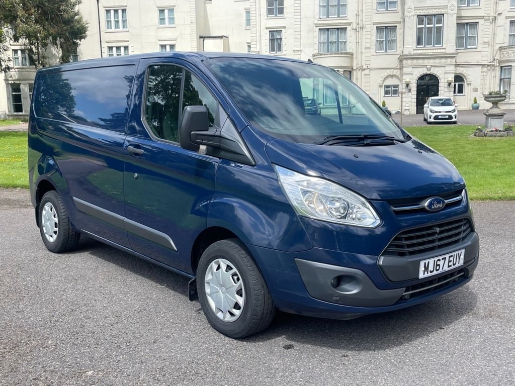 Ford Transit Custom Listing Image