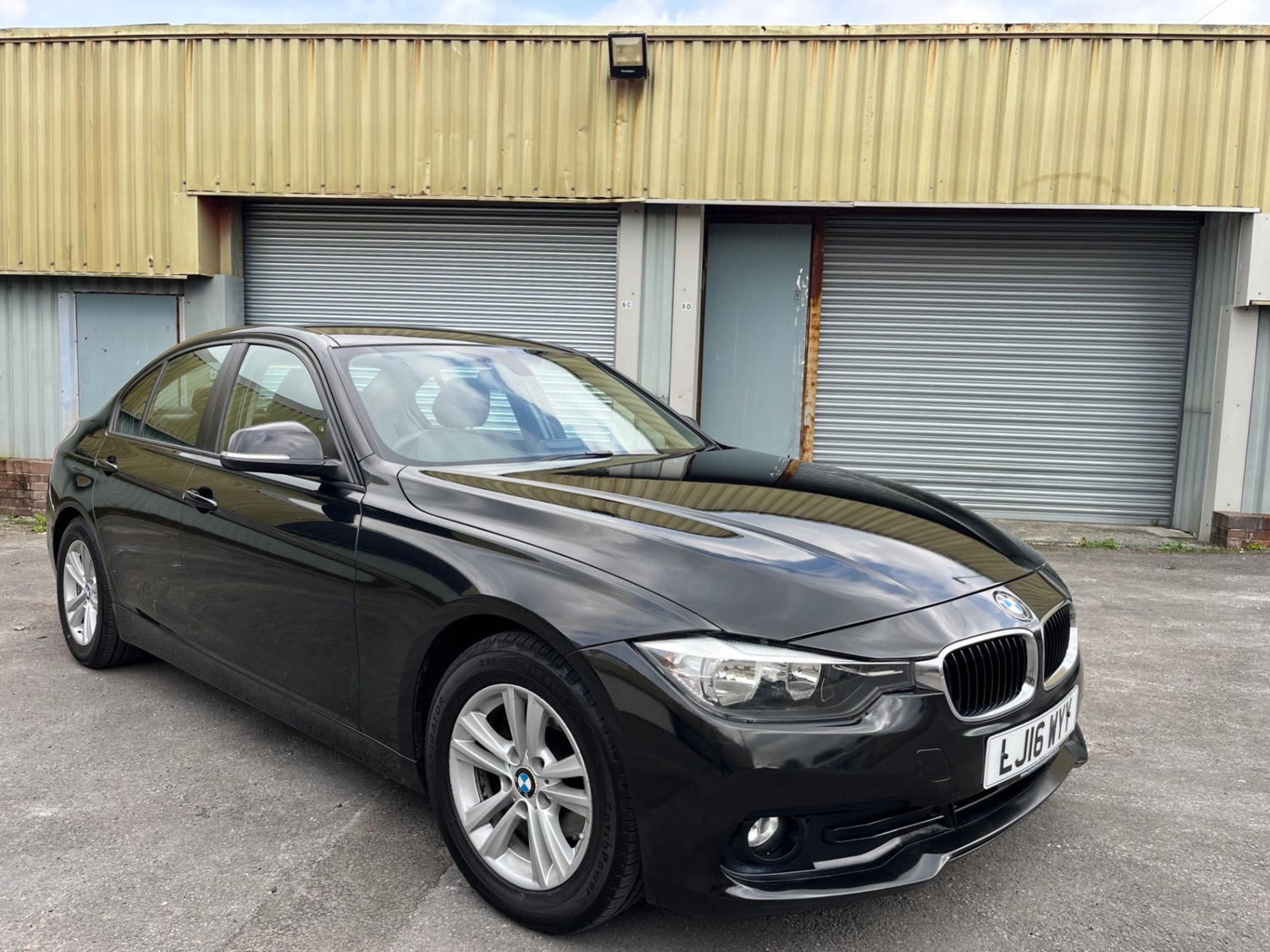 BMW 3 Series Listing Image