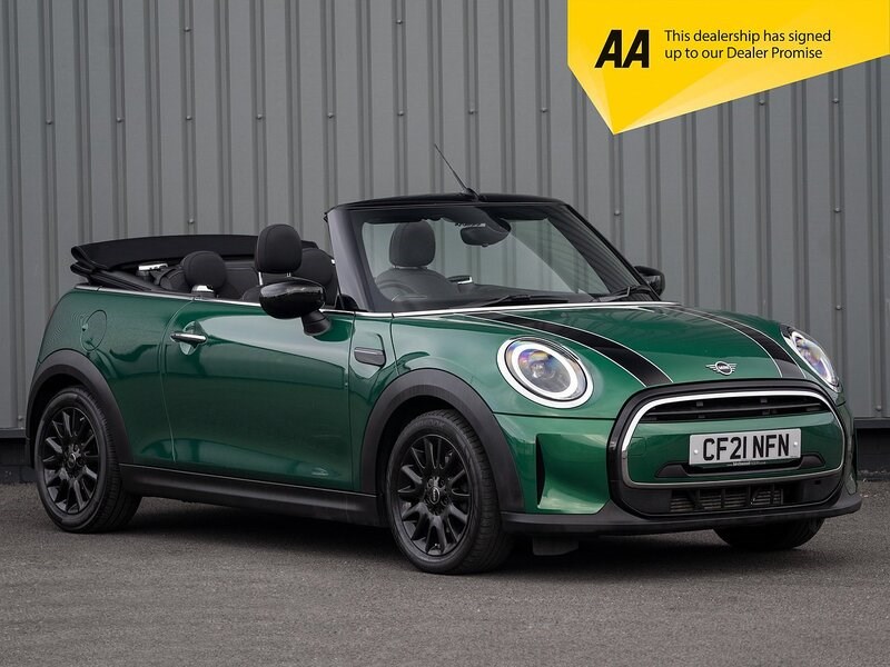 MINI Convertible Listing Image