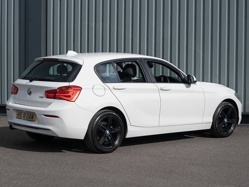 BMW 1 Series Listing Image