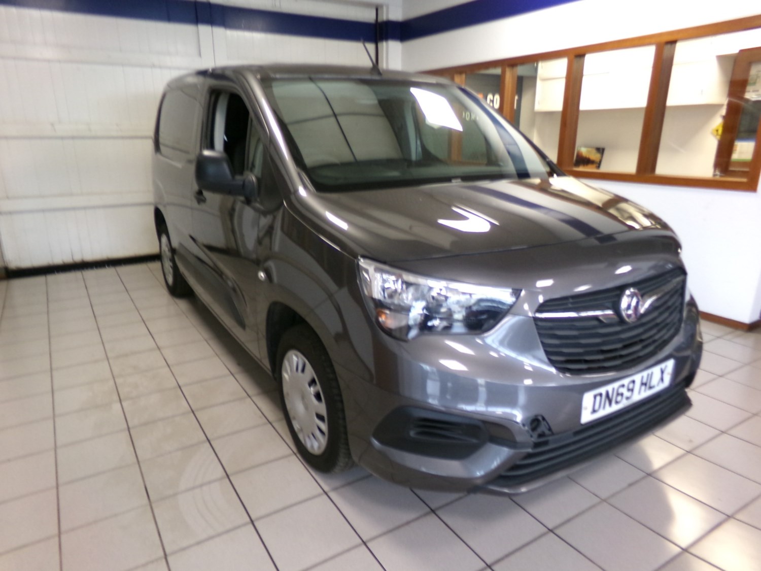 Vauxhall Combo Listing Image