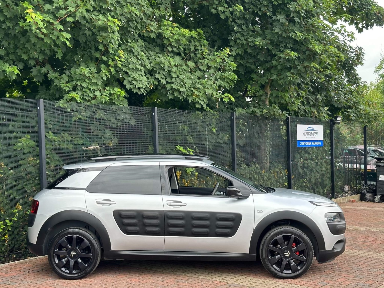 Citroen C4 Cactus Listing Image