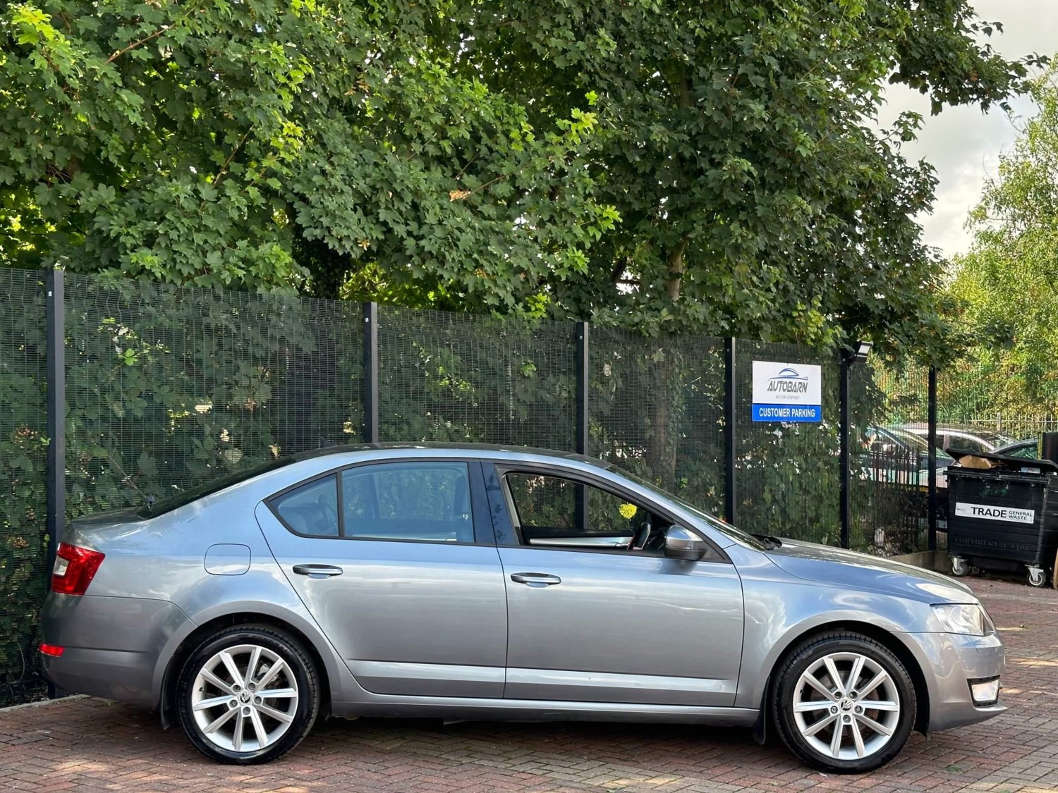 Skoda Octavia Listing Image