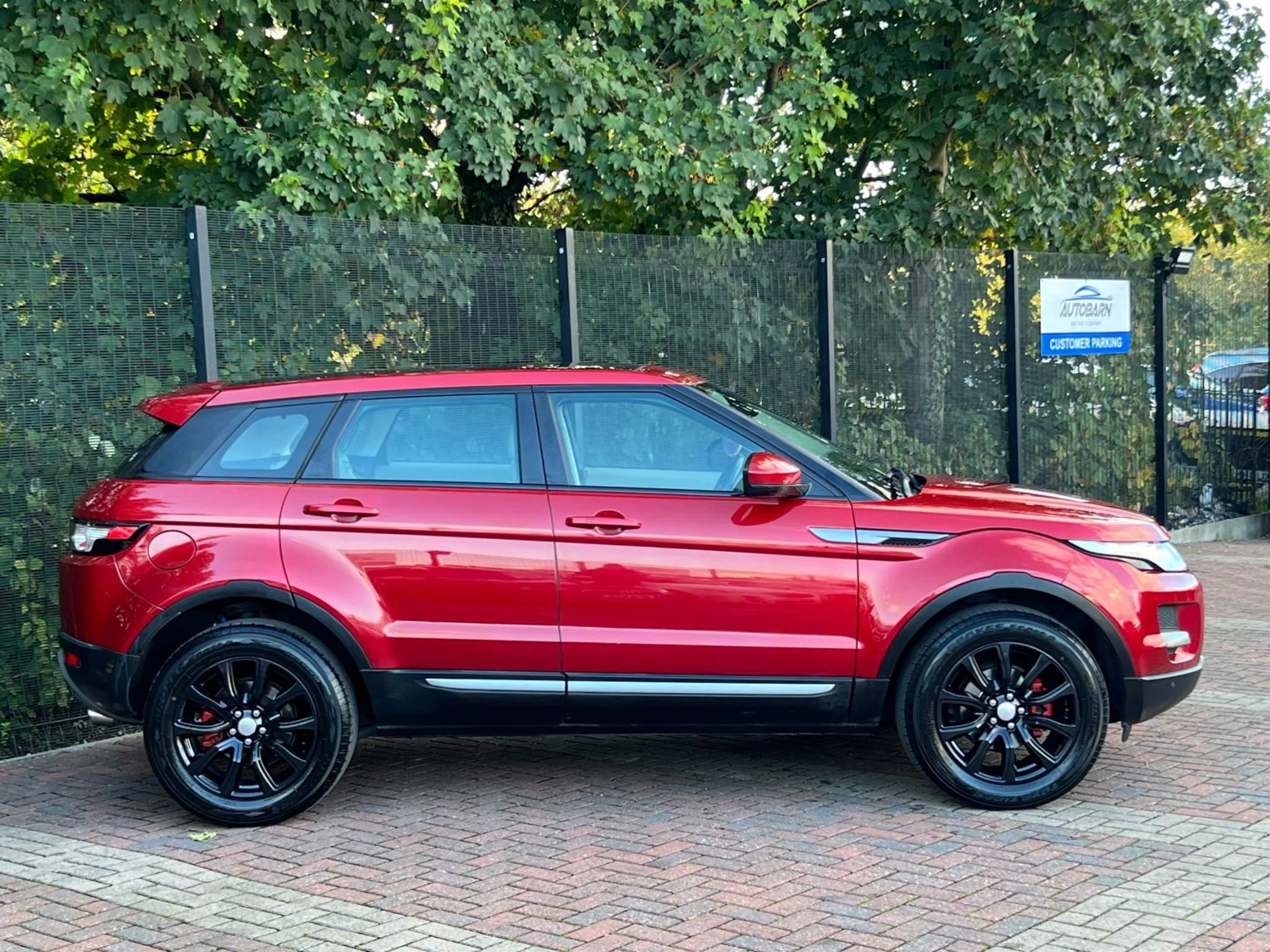 Land Rover Range Rover Evoque Listing Image