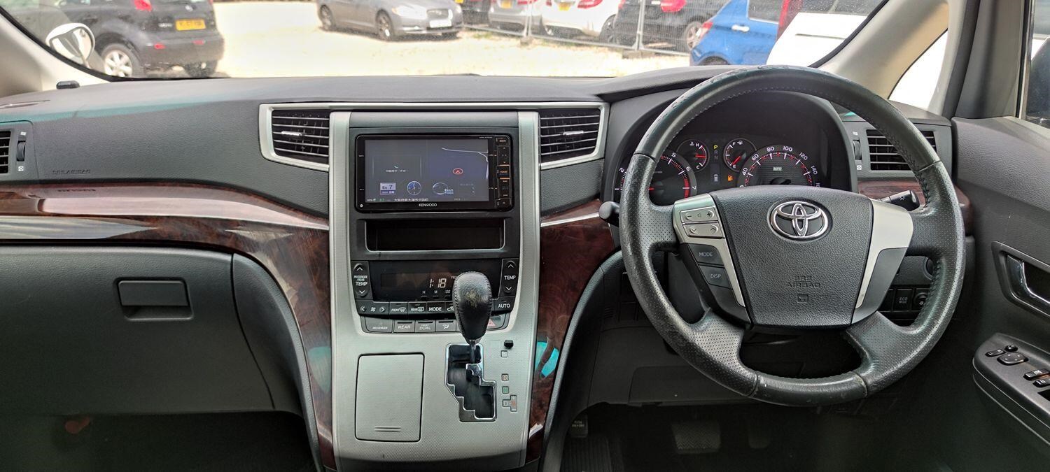 Toyota Alphard Listing Image