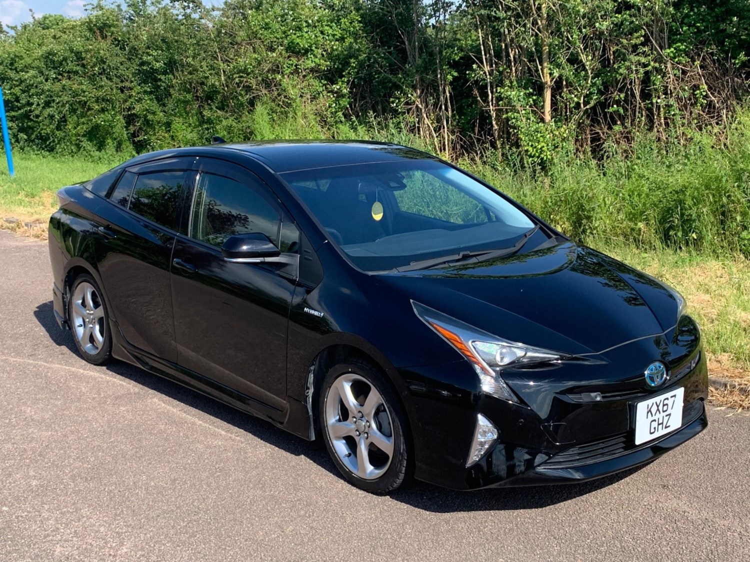 Toyota Prius Listing Image