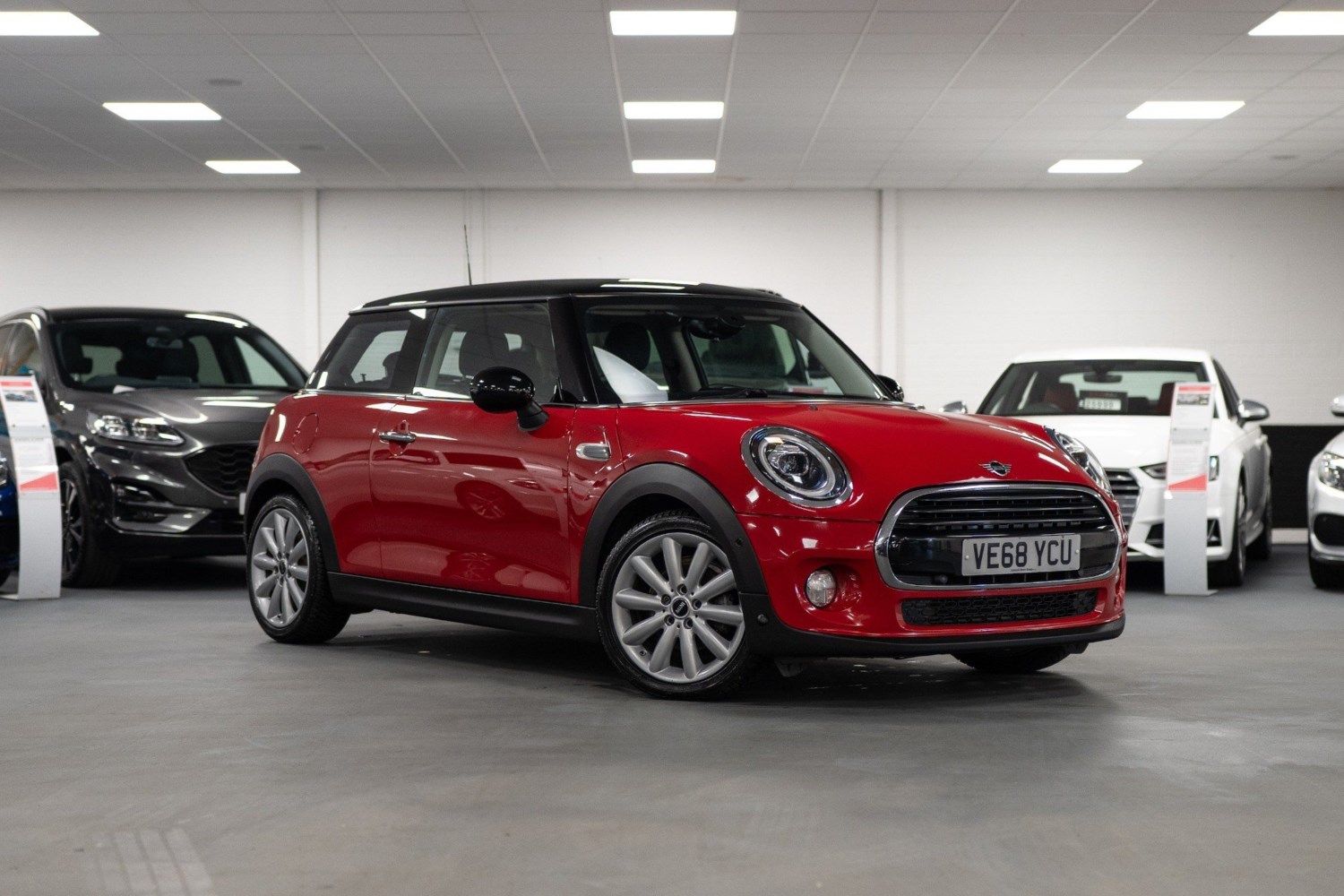 MINI Hatch Listing Image