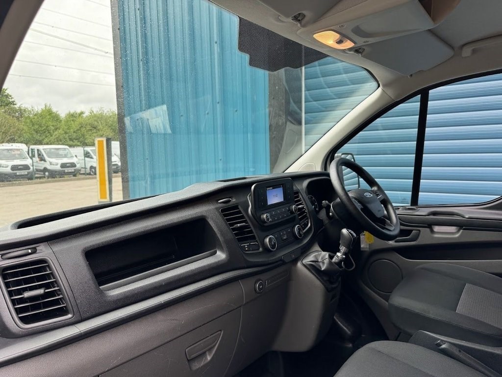 Ford Transit Custom Listing Image