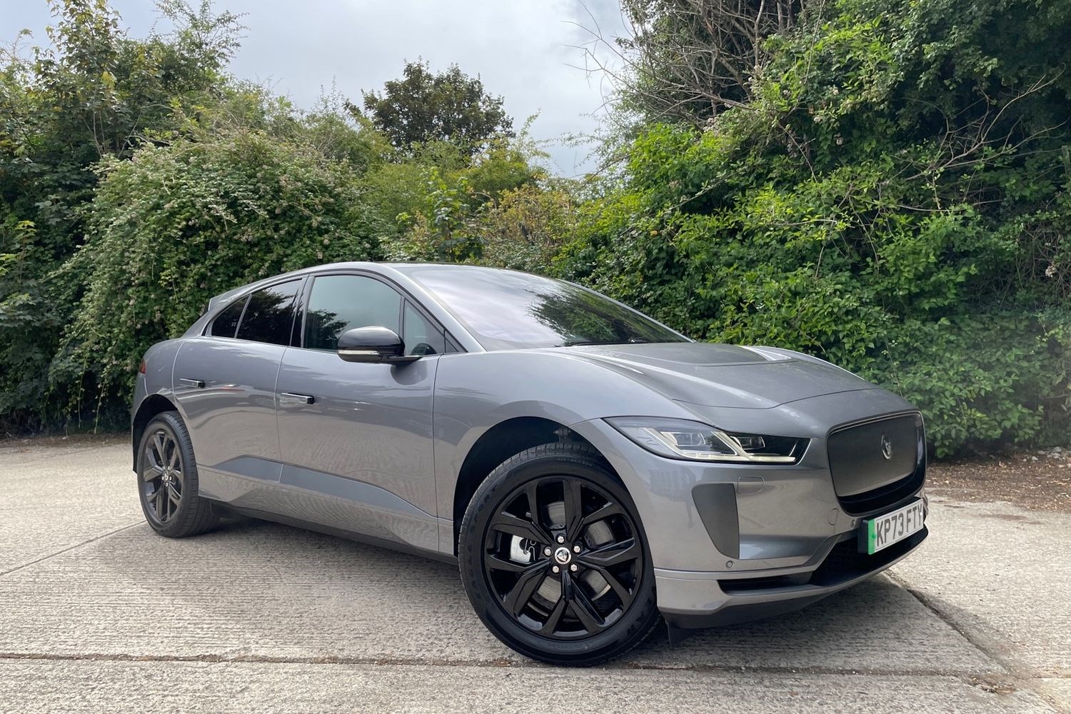 Jaguar I-PACE Listing Image