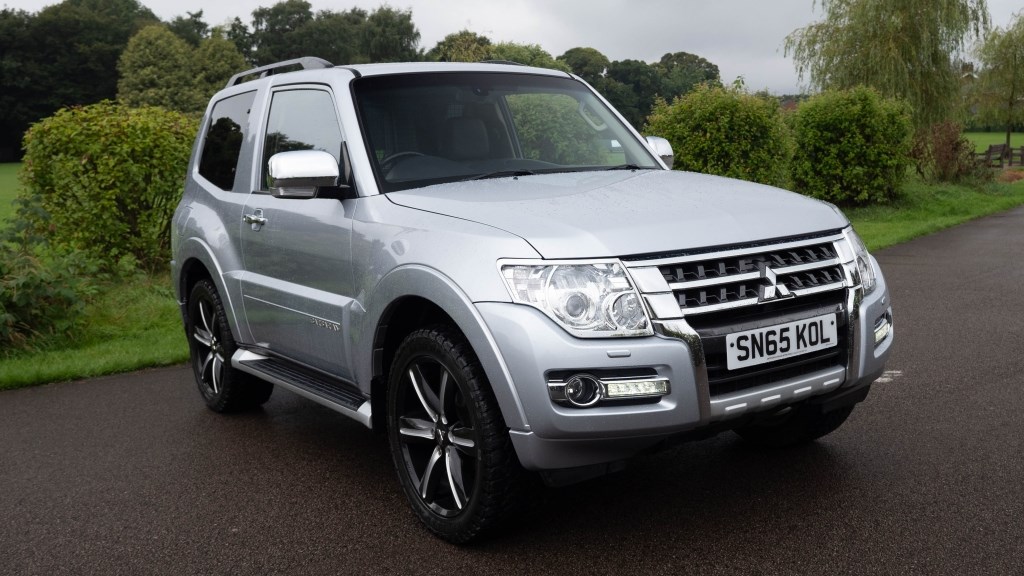 Mitsubishi Shogun Listing Image