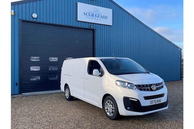 Vauxhall Vivaro Listing Image