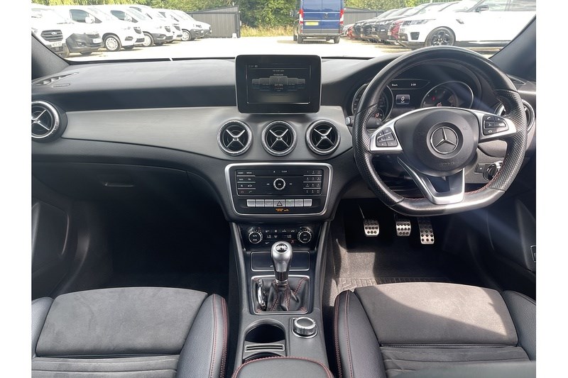 Mercedes-Benz CLA Listing Image