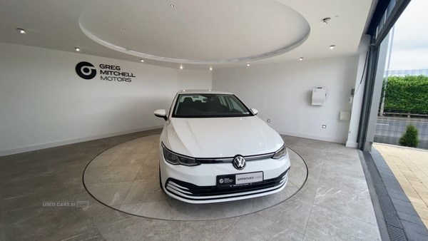 Volkswagen Golf Listing Image