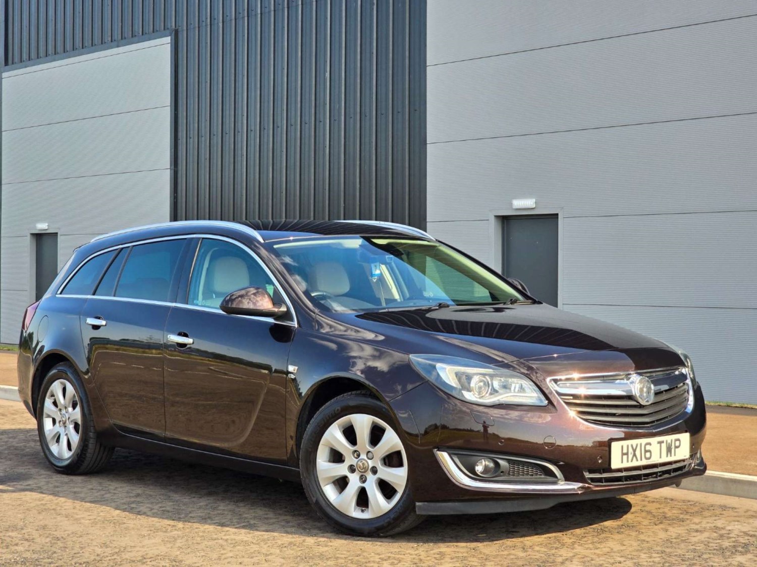 Vauxhall Insignia Listing Image