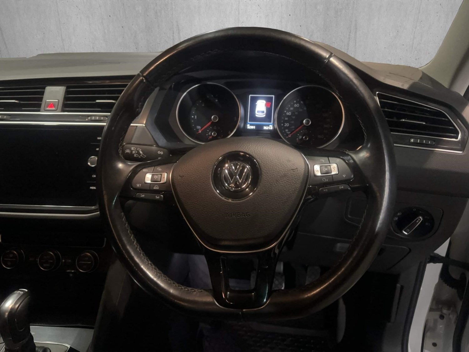 Volkswagen Tiguan Listing Image