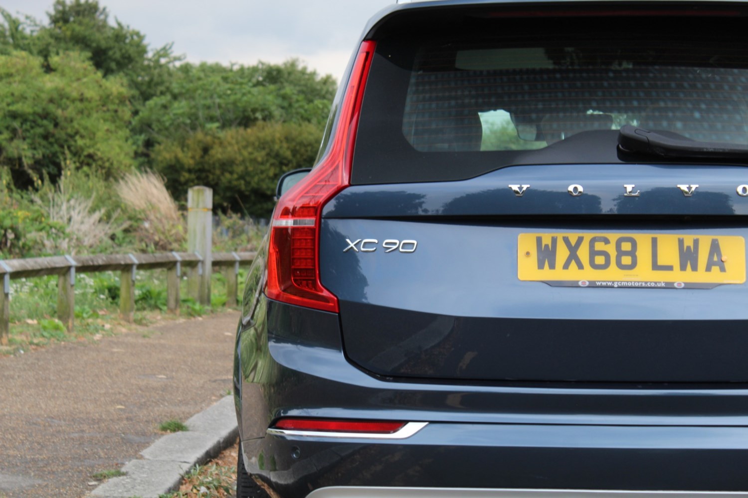 Volvo XC90 Listing Image